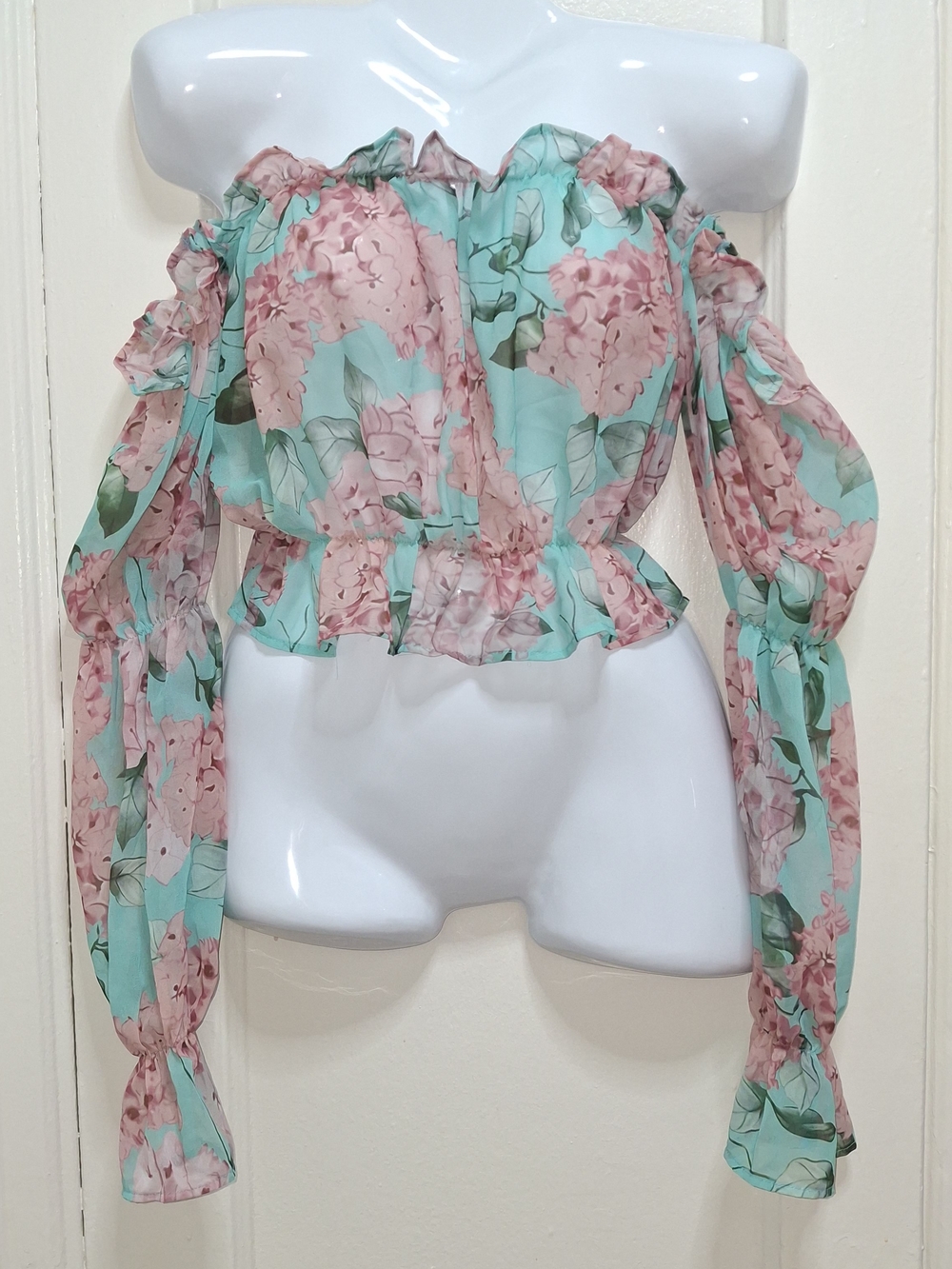 SHEIN Women’s Floral Off Shoulder Crop Top Size Small Blue Pink Long Sleeve Boho